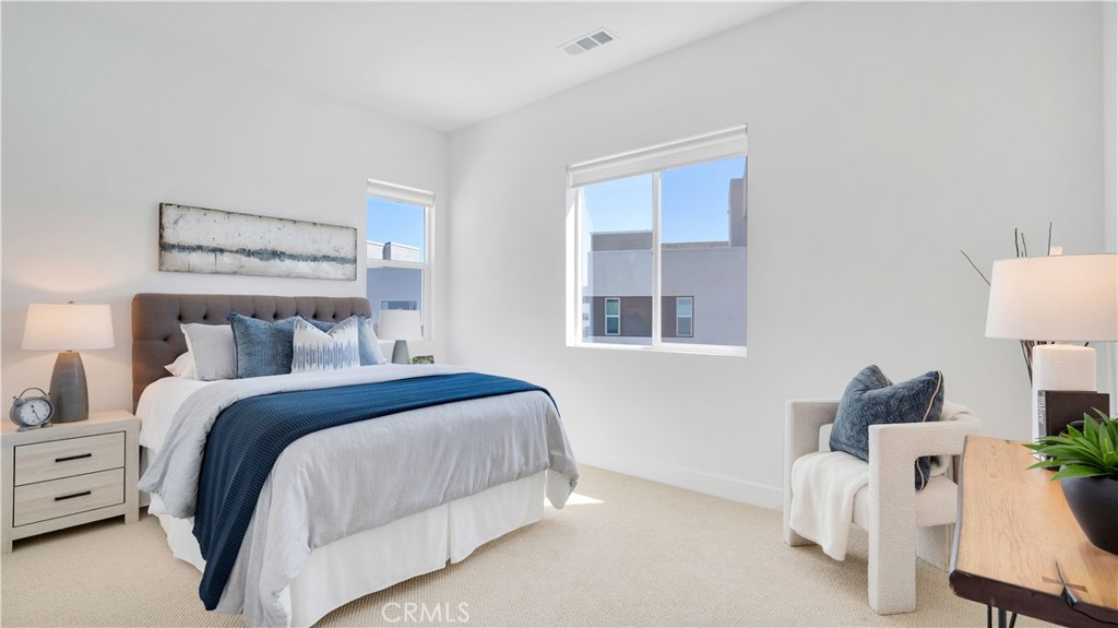 Bed 4 with walk-in closet - 157 Sawbuck, Irvine CA 92618 - photo 29