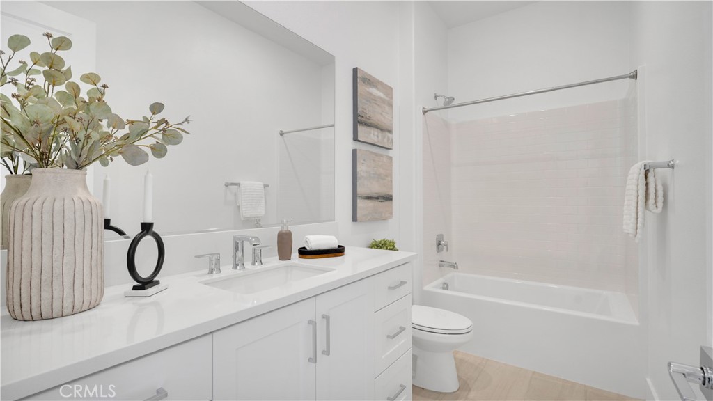 Hall Bathroom - 157 Sawbuck, Irvine CA 92618 - photo 31
