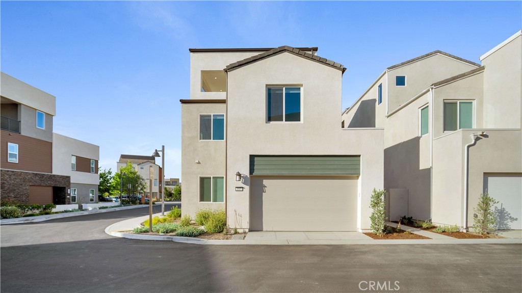 2 Car Garage - 157 Sawbuck, Irvine CA 92618 - photo 49