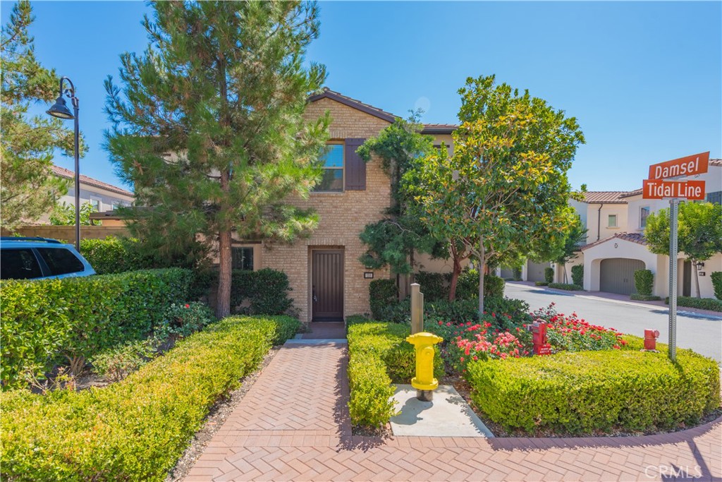 158 Damsel, Irvine CA 92620 - photo 1