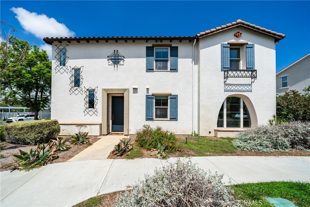 159 Newington, Irvine CA 92618 - photo 2
