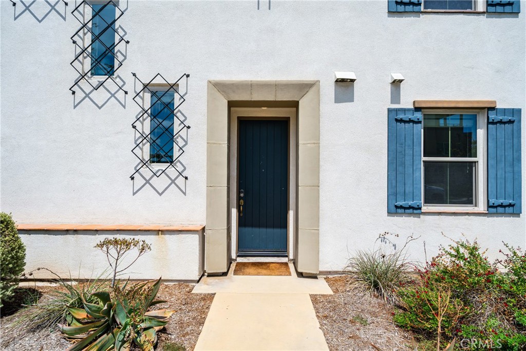 159 Newington, Irvine CA 92618 - photo 15