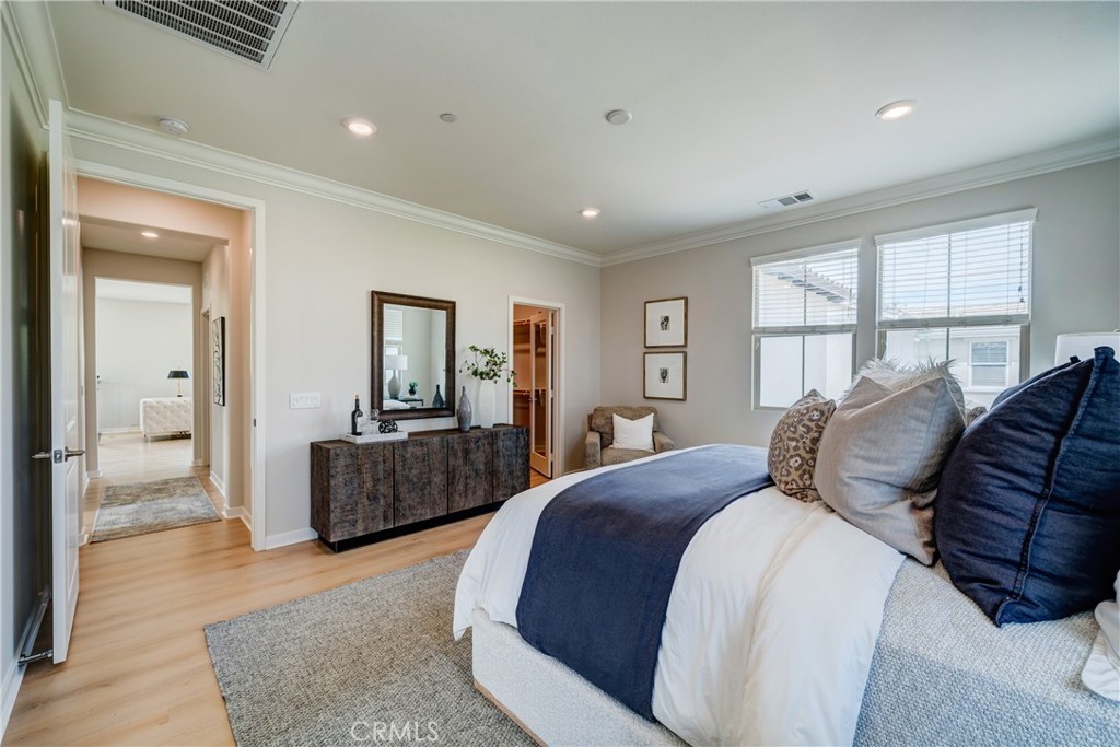 159 Newington, Irvine CA 92618 - photo 47