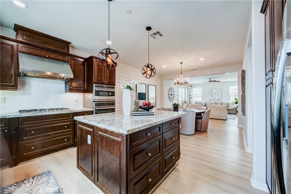 159 Newington, Irvine CA 92618 - photo 9