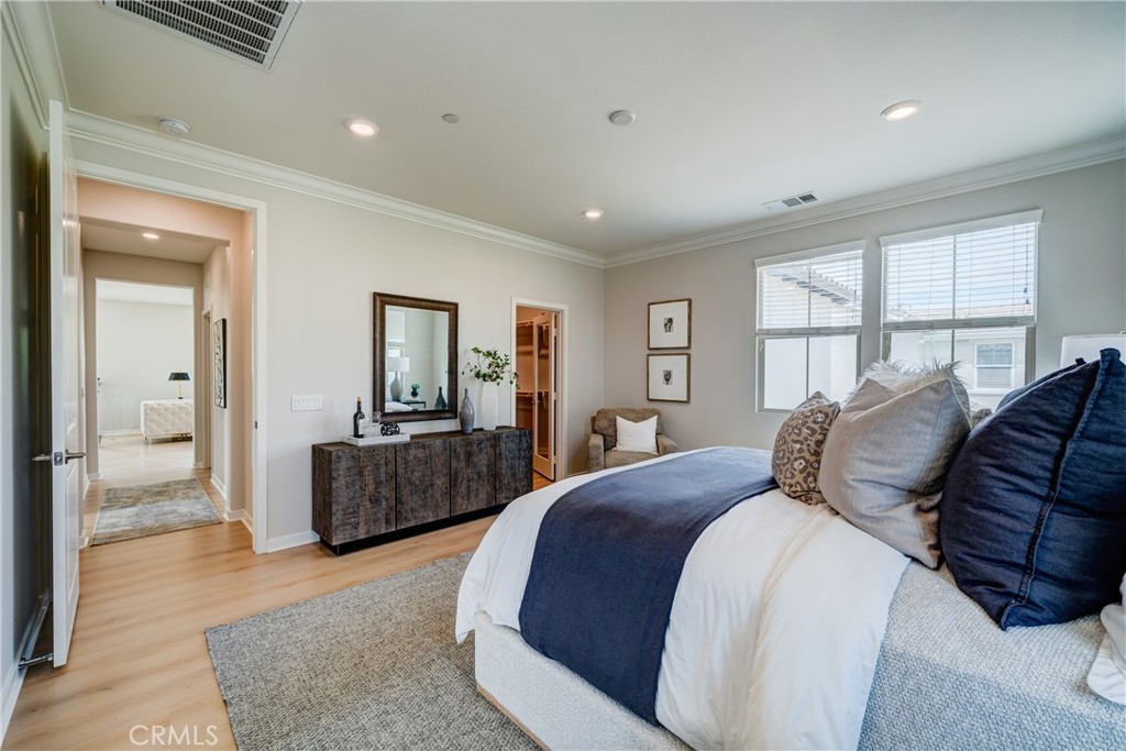 159 Newington, Irvine CA 92618 - photo 35