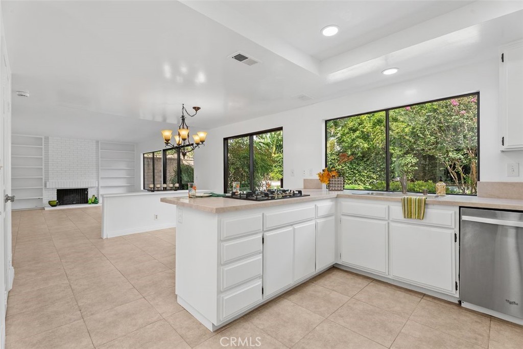 16 Alegria, Irvine CA 92620 - photo 20