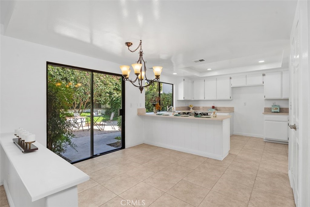 breakfast room, - 16 Alegria, Irvine CA 92620 - photo 27