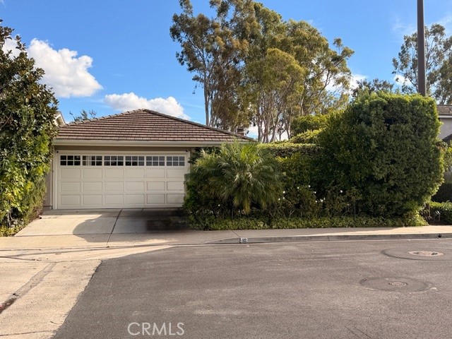 Single level House - 16 Caraway, Irvine CA 92604 - photo 1