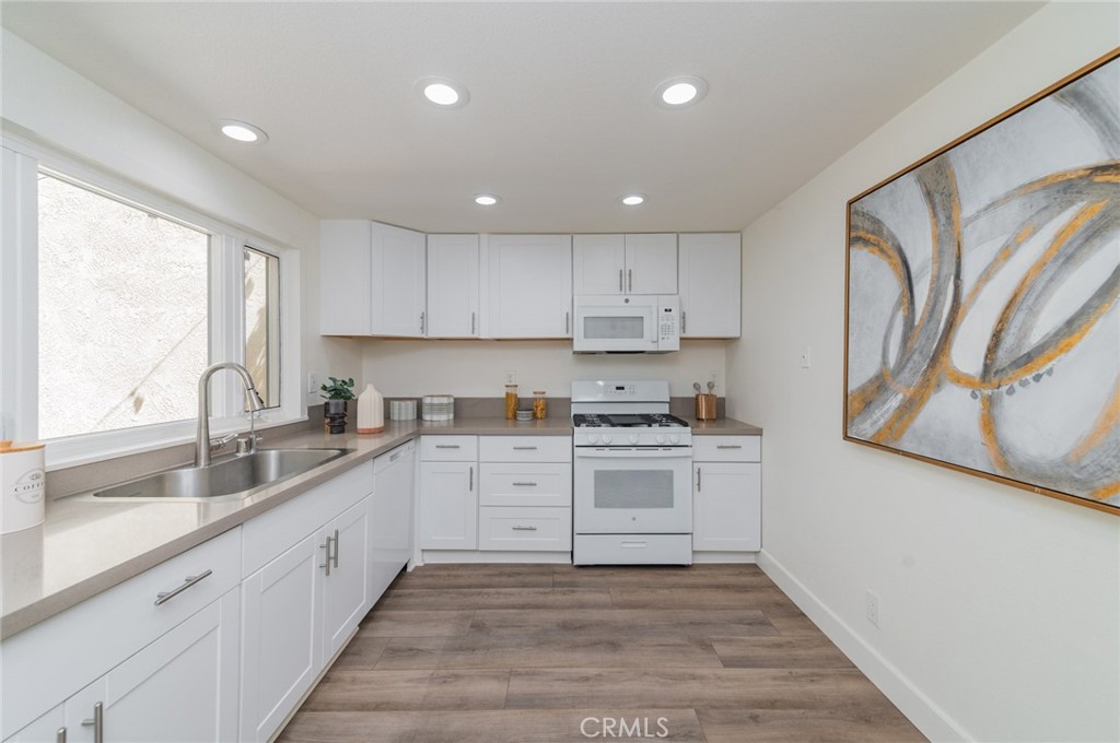 16 Claret, Irvine CA 92614 - photo 11
