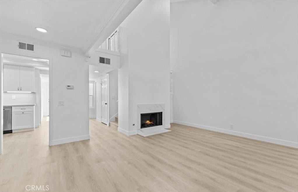 16 Georgetown 8, Irvine CA 92612 - photo 2