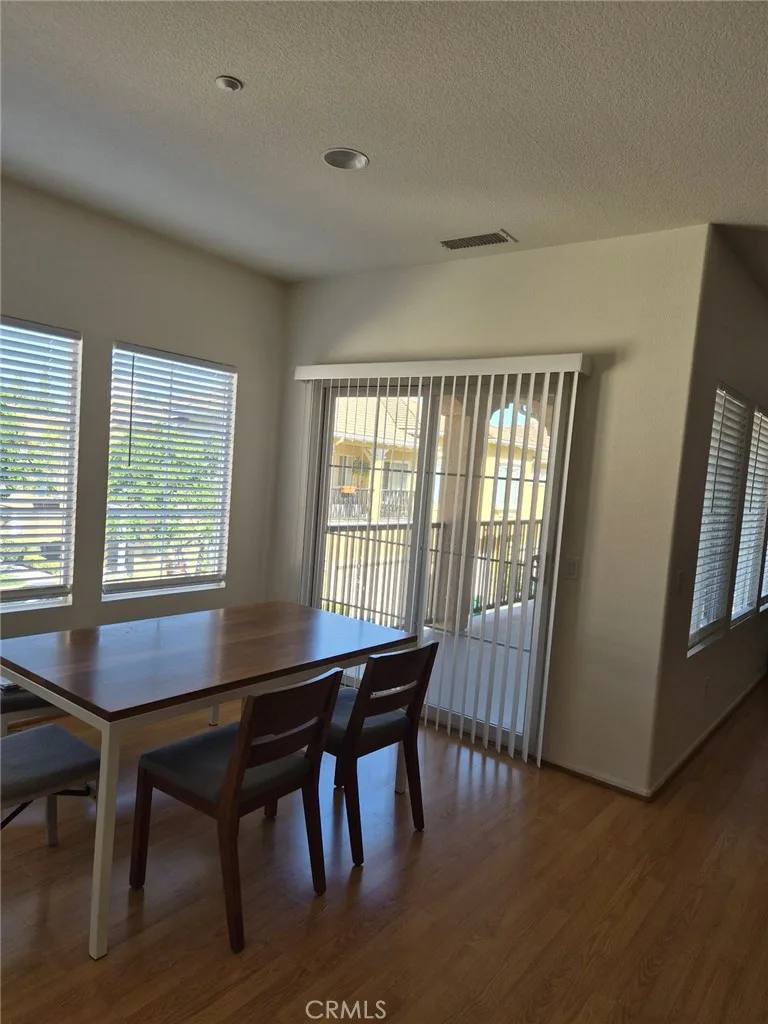 16 Lilac, Irvine