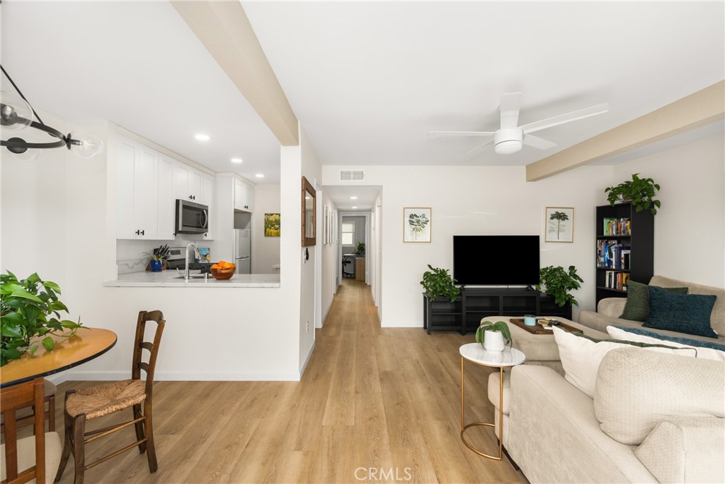 16 Oval, Irvine CA 92604 - photo 1