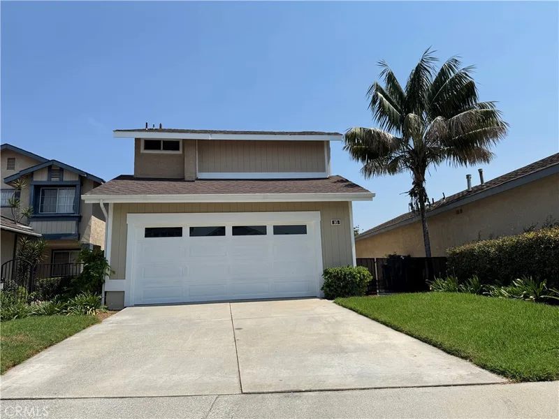 16 Southampton, Irvine, CA 92620