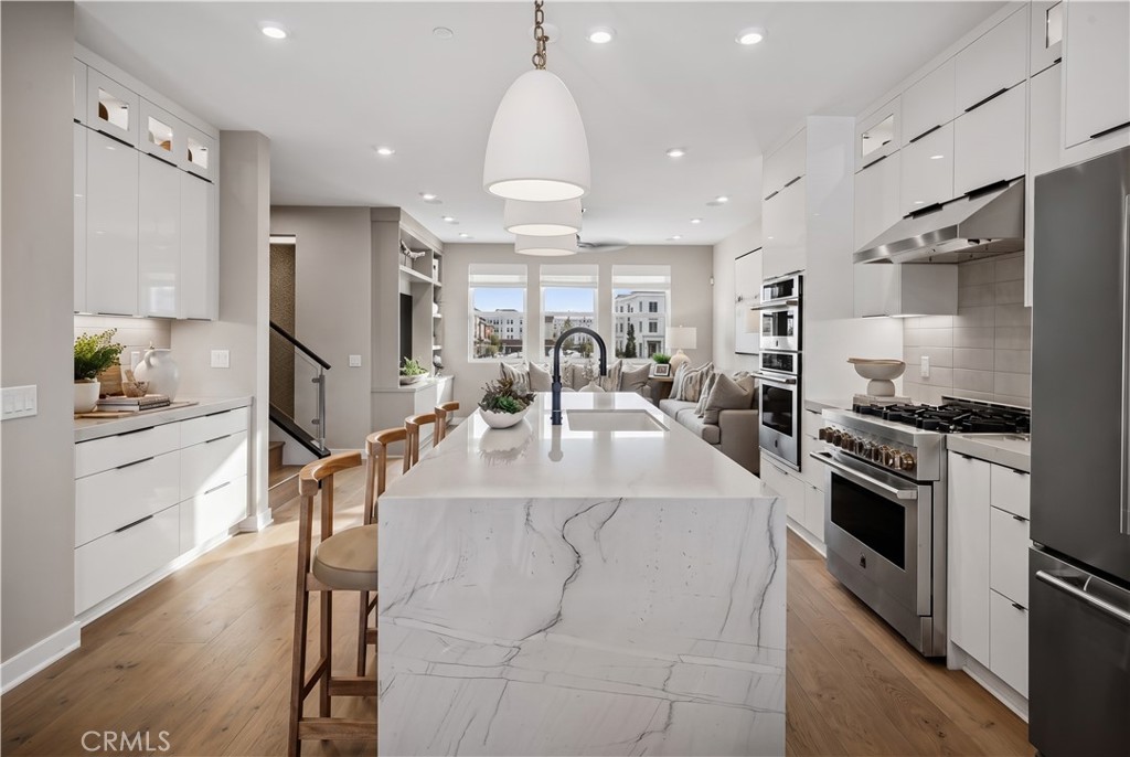 Kitchen - 160 Palisades, Irvine CA 92618 - photo 6