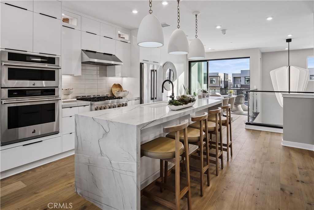 Kitchen - 160 Palisades, Irvine CA 92618 - photo 7