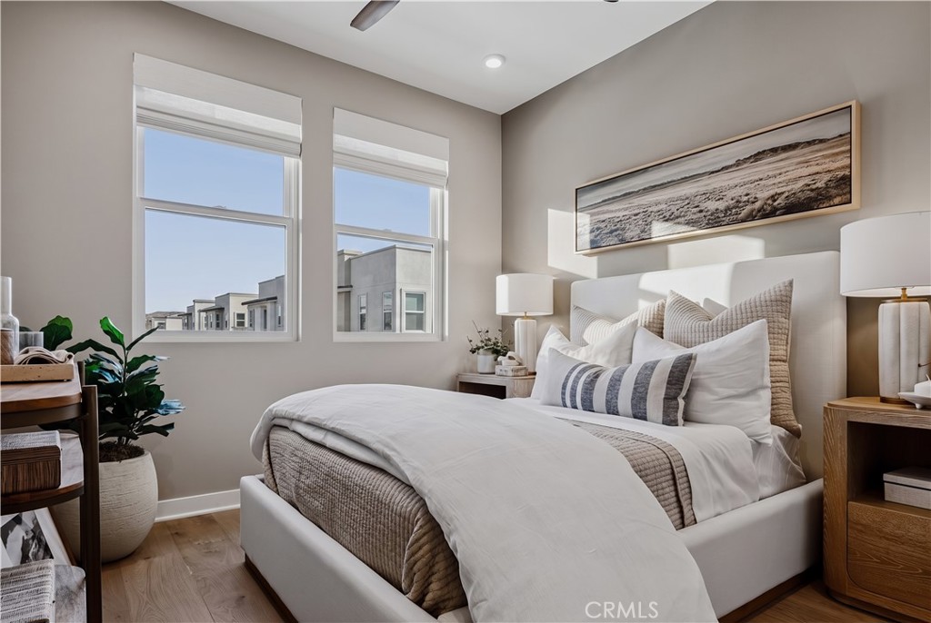 Bedroom 3 - 160 Palisades, Irvine CA 92618 - photo 17