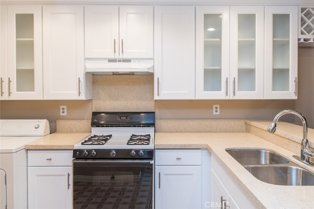 160 TANGELO, Irvine CA 92620 - photo 5