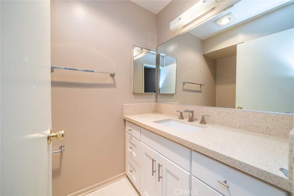 160 TANGELO, Irvine CA 92620 - photo 16