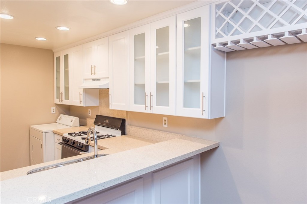 160 TANGELO, Irvine CA 92620 - photo 25