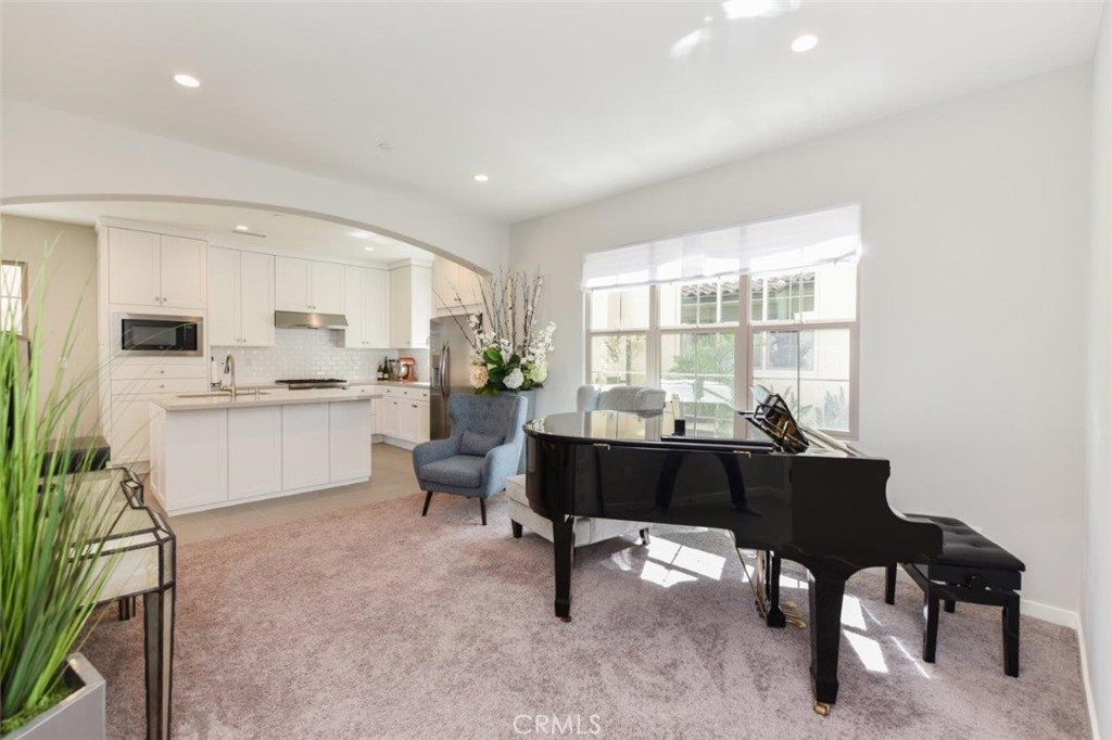 161 Elkhorn, Irvine CA 92618 - photo 5