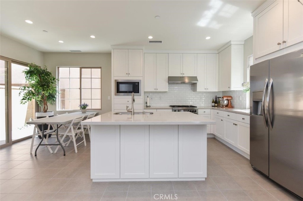 161 Elkhorn, Irvine CA 92618 - photo 8