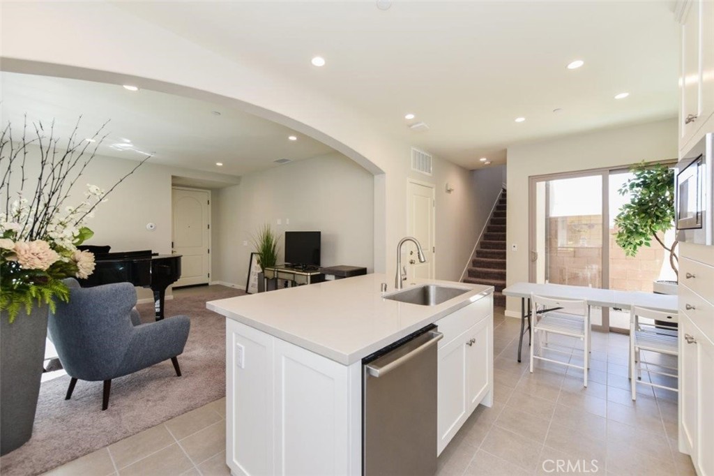 161 Elkhorn, Irvine CA 92618 - photo 9