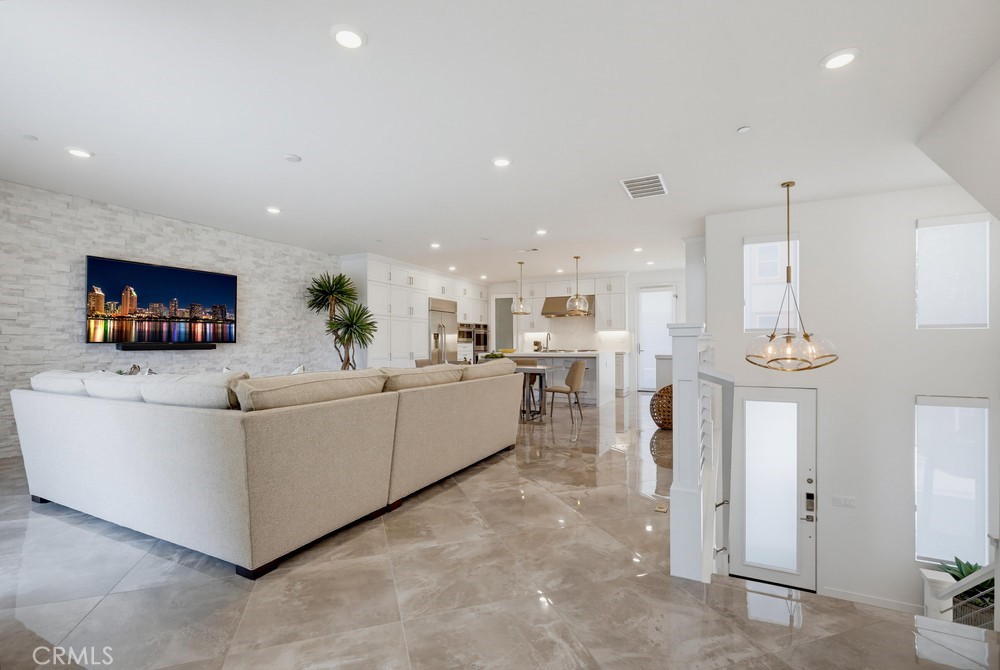 162 Bowery, Irvine CA 92612 - photo 8