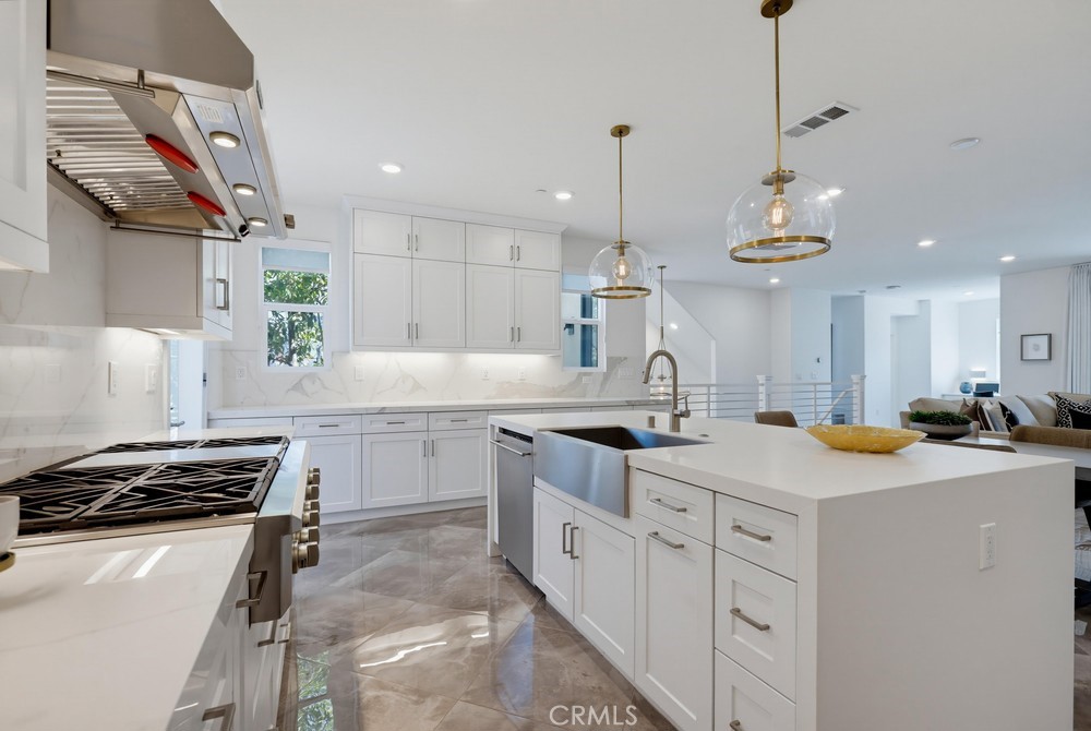 162 Bowery, Irvine CA 92612 - photo 24