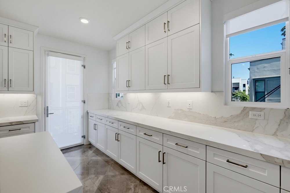 162 Bowery, Irvine CA 92612 - photo 27