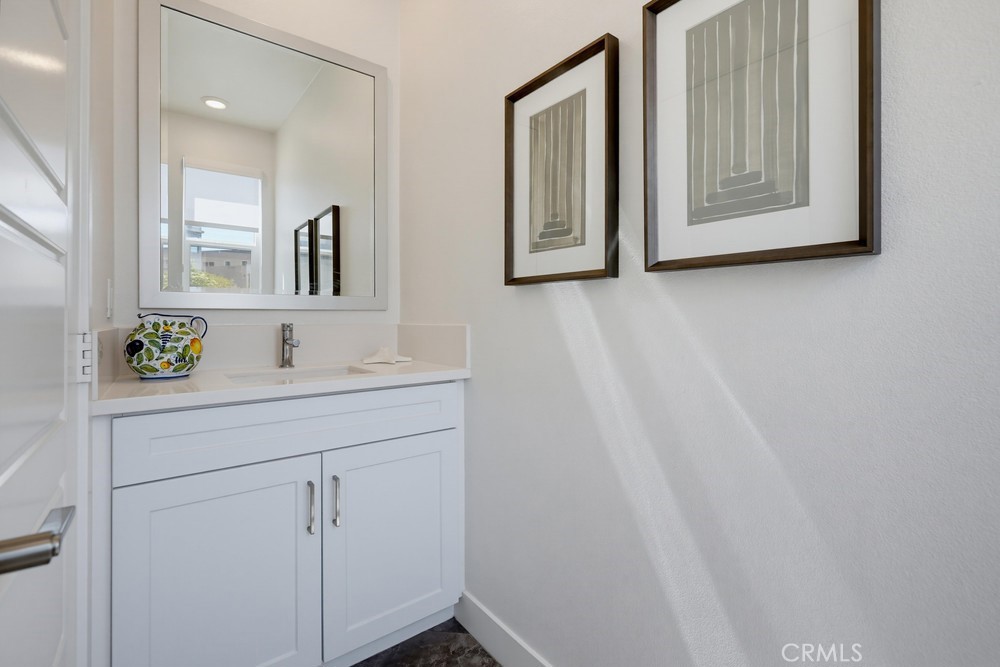 162 Bowery, Irvine CA 92612 - photo 42