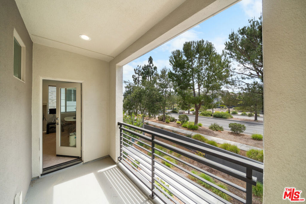 162 Novel, Irvine CA 92618 - photo 16