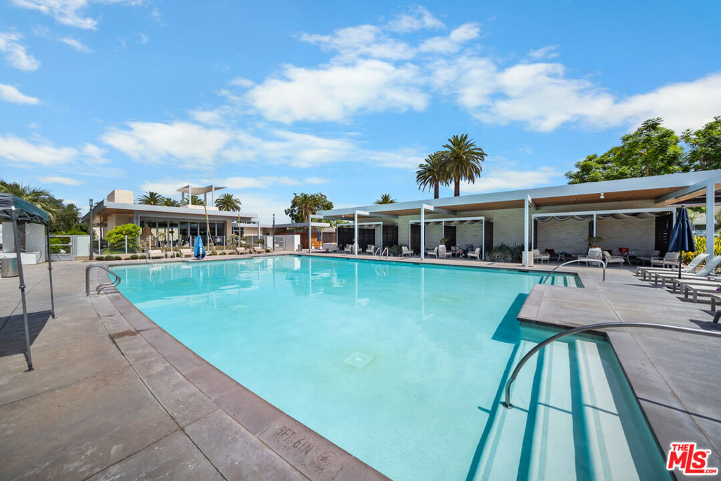 162 Novel, Irvine CA 92618 - photo 18