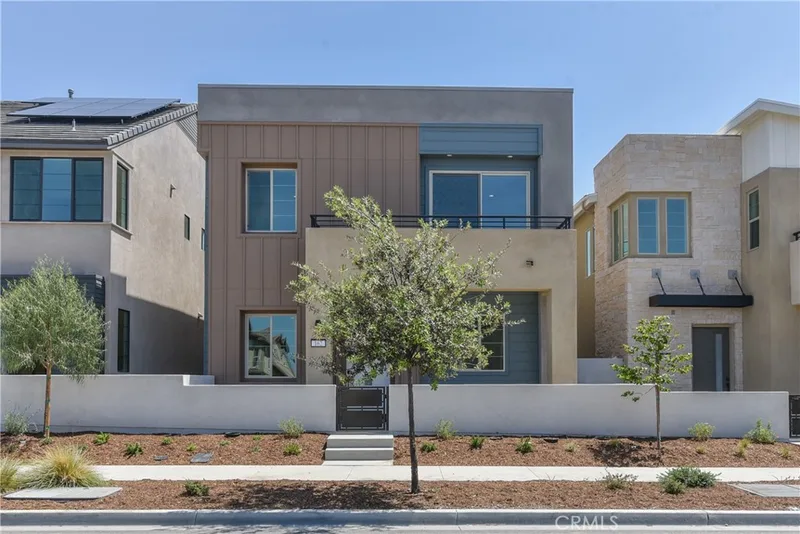 162 Pattern, Irvine, CA 92618