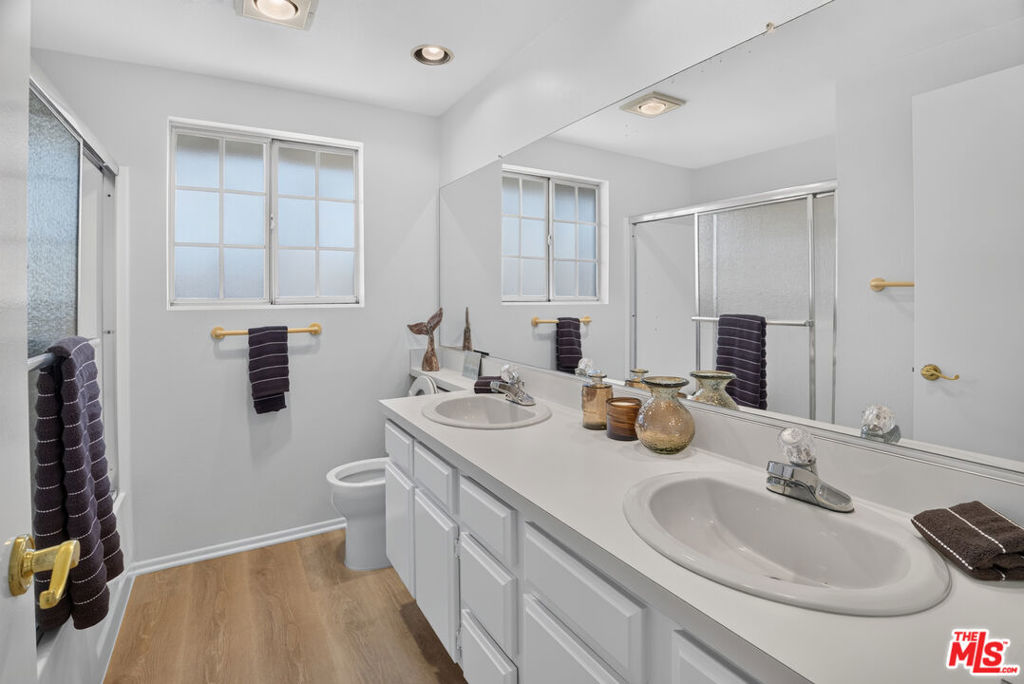 163 Greenfield, Irvine CA 92614 - photo 16