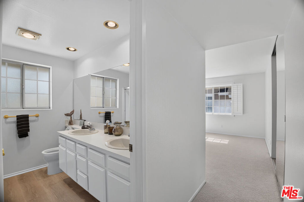 163 Greenfield, Irvine CA 92614 - photo 17