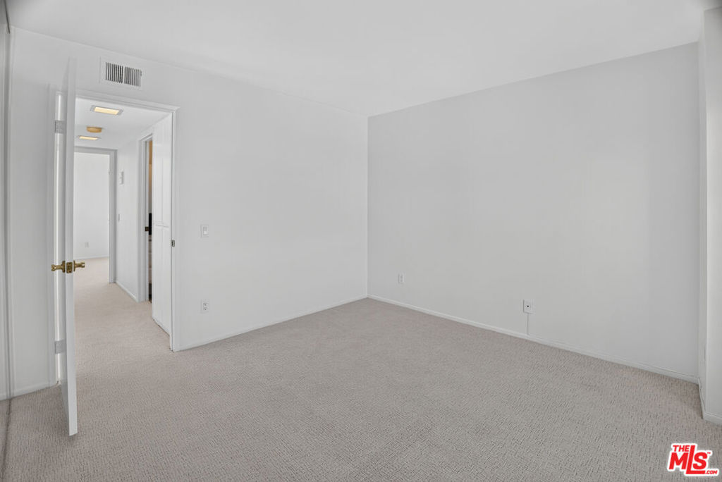 163 Greenfield, Irvine CA 92614 - photo 20