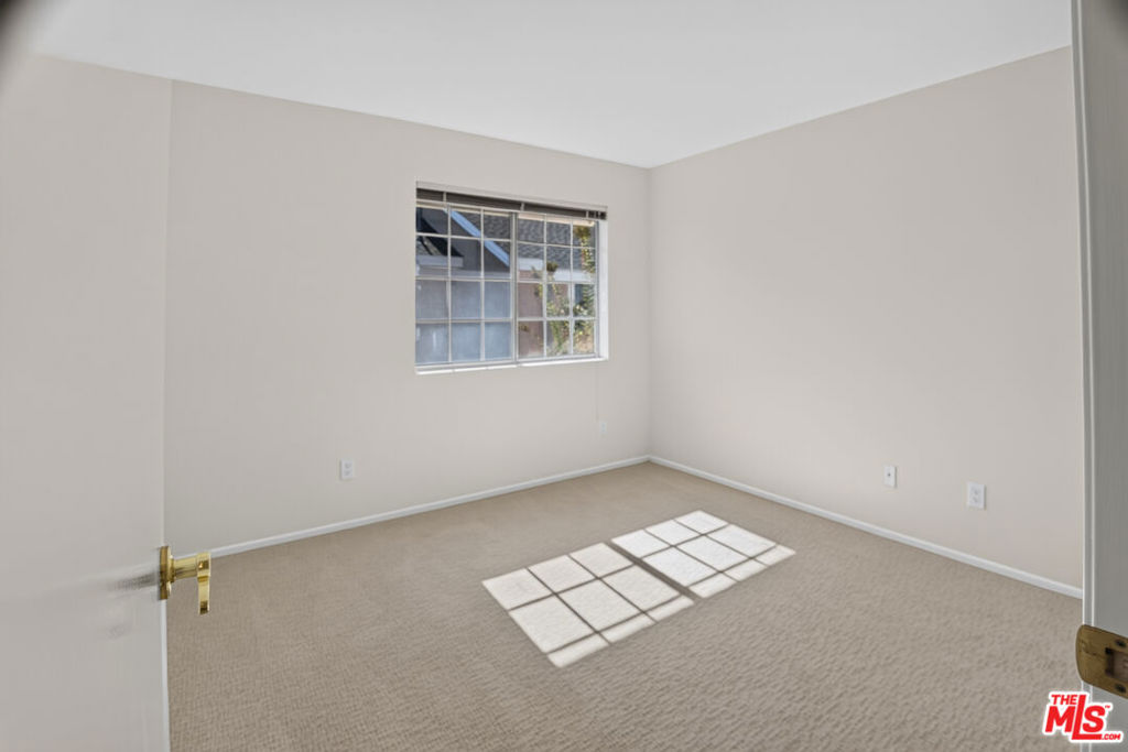 163 Greenfield, Irvine CA 92614 - photo 22