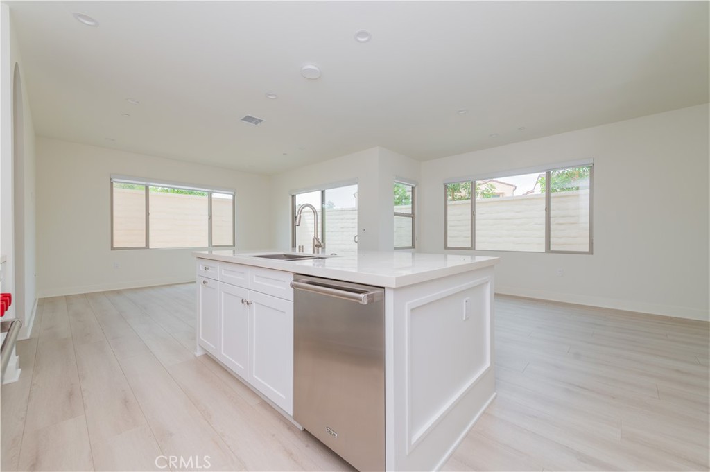 163 Pisano, Irvine CA 92618 - photo 7