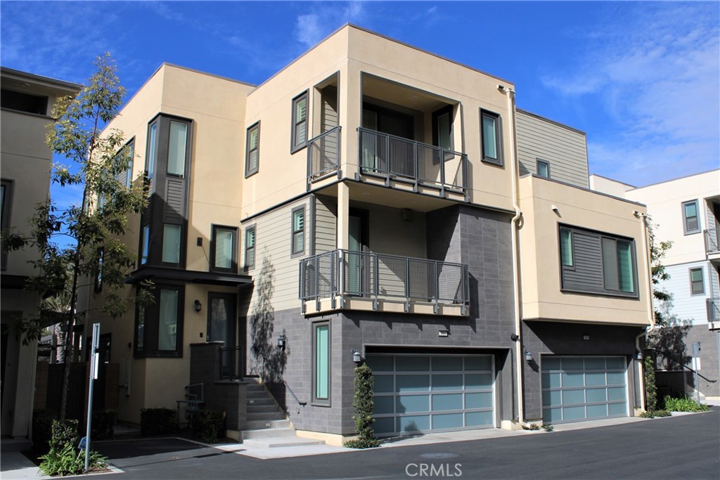 Front main entrance. - 163 Tribeca, Irvine CA 92612 - photo 1