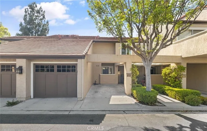 164 Stanford Court 82, Irvine, CA 92612