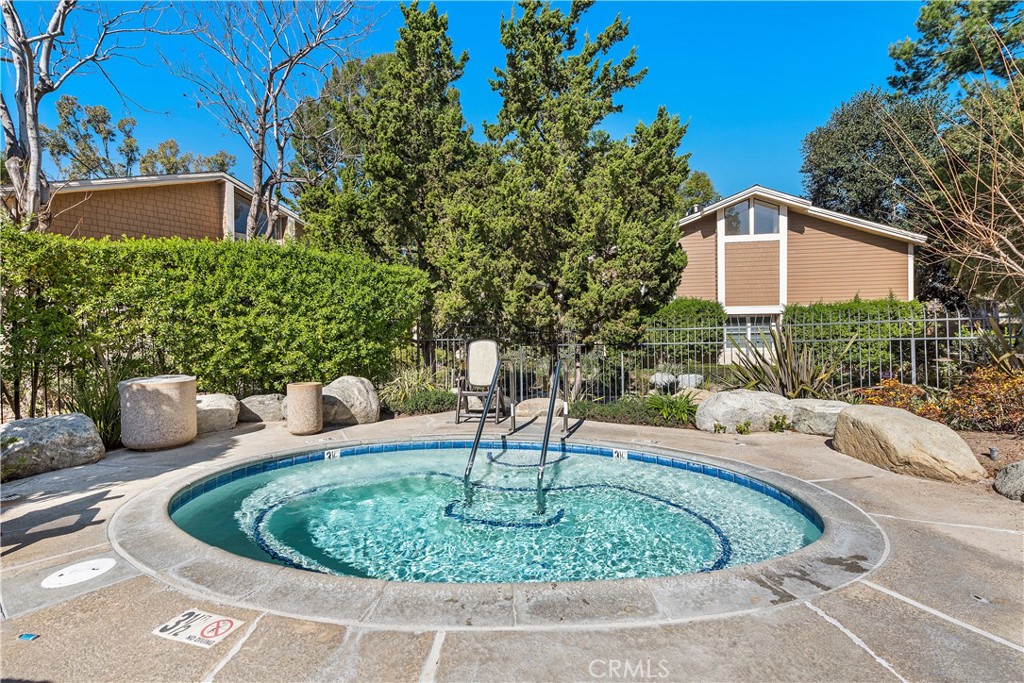 165 Pineview, Irvine CA 92620 - photo 30