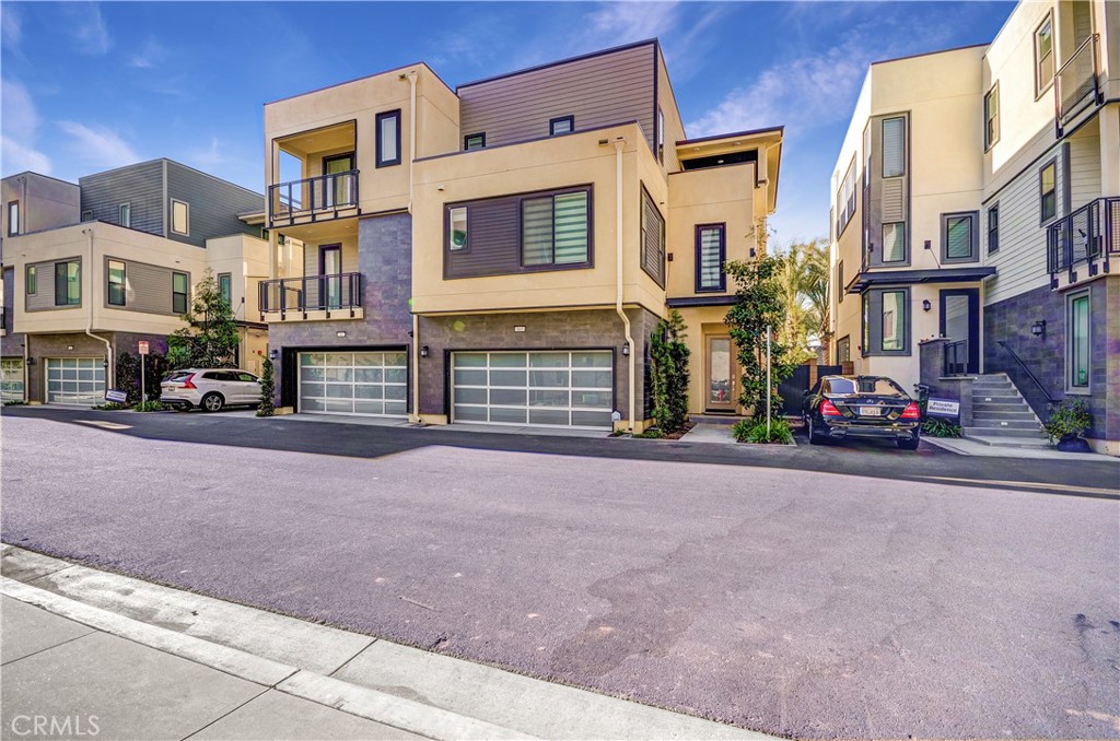 165 Tribeca, Irvine CA 92612 - photo 1