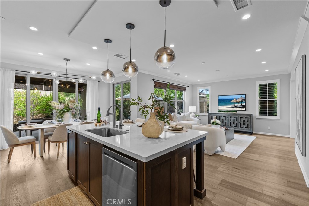 166 Frontier, Irvine CA 92620 - photo 9