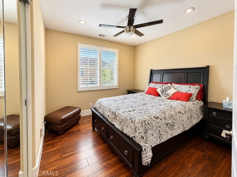 Bedroom 4 - 168 Loneflower, Irvine CA 92618 - photo 27