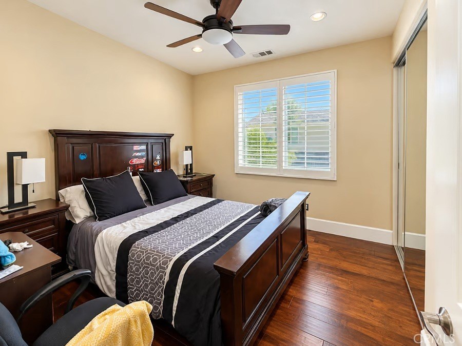 Bedroom 3 - 168 Loneflower, Irvine CA 92618 - photo 30
