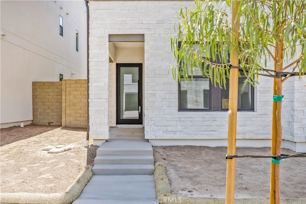 169 Creation, Irvine CA 92618 - photo 2