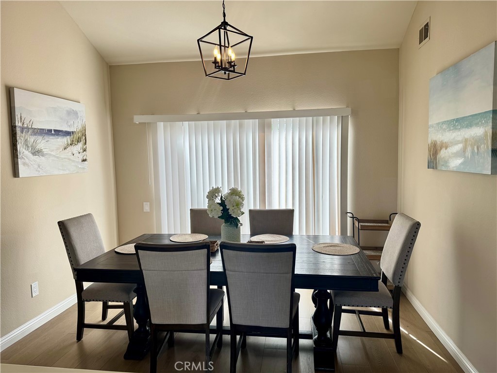 Dining Table - 17 FALLBROOK, Irvine CA 92604 - photo 4
