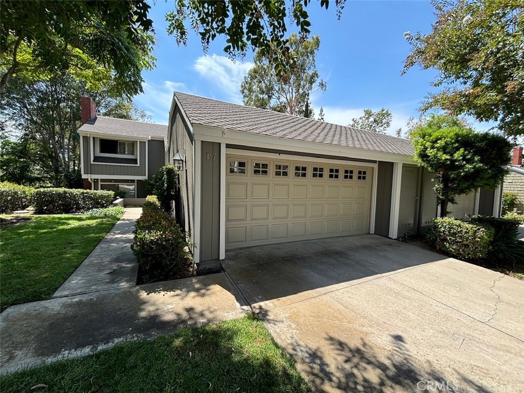 17 Rainbow Falls, Irvine CA 92603 - photo 1