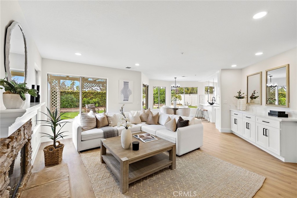 17 Rhode Island, Irvine CA 92606 - photo 1