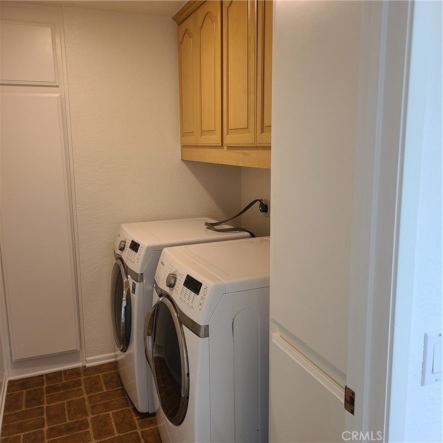 Laundry room can be converted to a bathroom - call Agent for quotes - 17 Rippling Stream, Irvine CA 92603 - photo 29